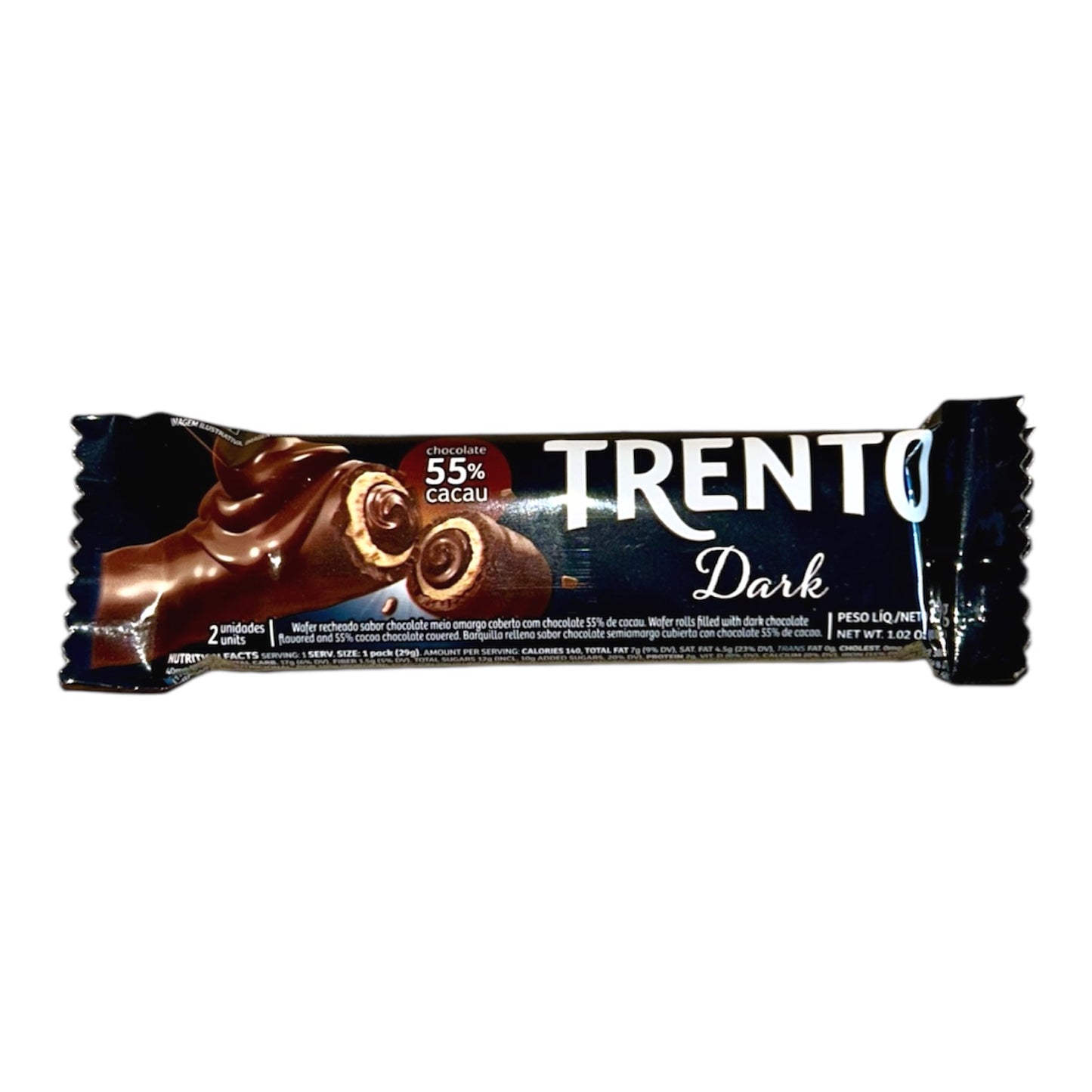 Trento wafer rolls filled with dark chocolate flavoured and 55% cocoa chocolate covered | Amargo Roberto com chocolate 55% de Cacau